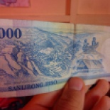 Money shot.... there are even rice terraces on the paper bills!