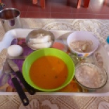 The South Indian food at the Anamiiva homestay was delicious.... Poonamma gets all the credit! Thankfully they gave me a spoon since I suck pretty bad at eating liquids by hand ((which is how they roll here.... takes lots of rice to soak it up).